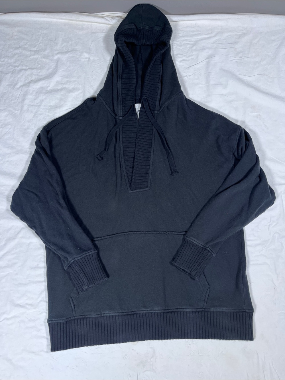 Aerie Large Black V Neck Hooded Sweater